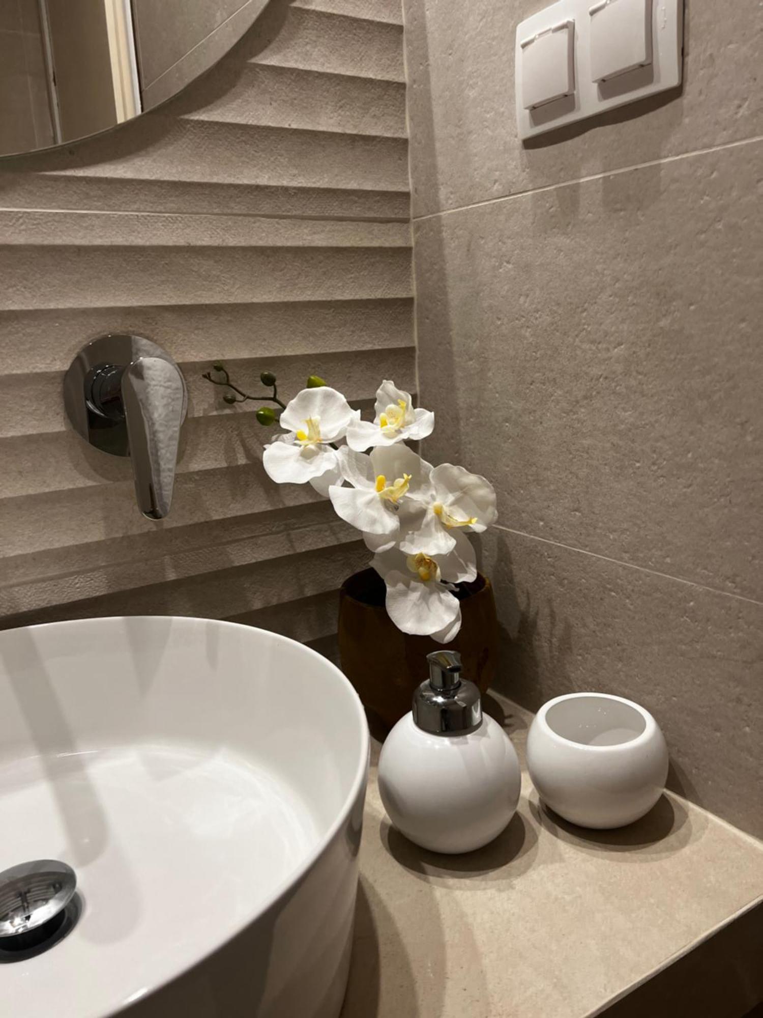 חניוטי Deres Apartments מראה חיצוני תמונה
